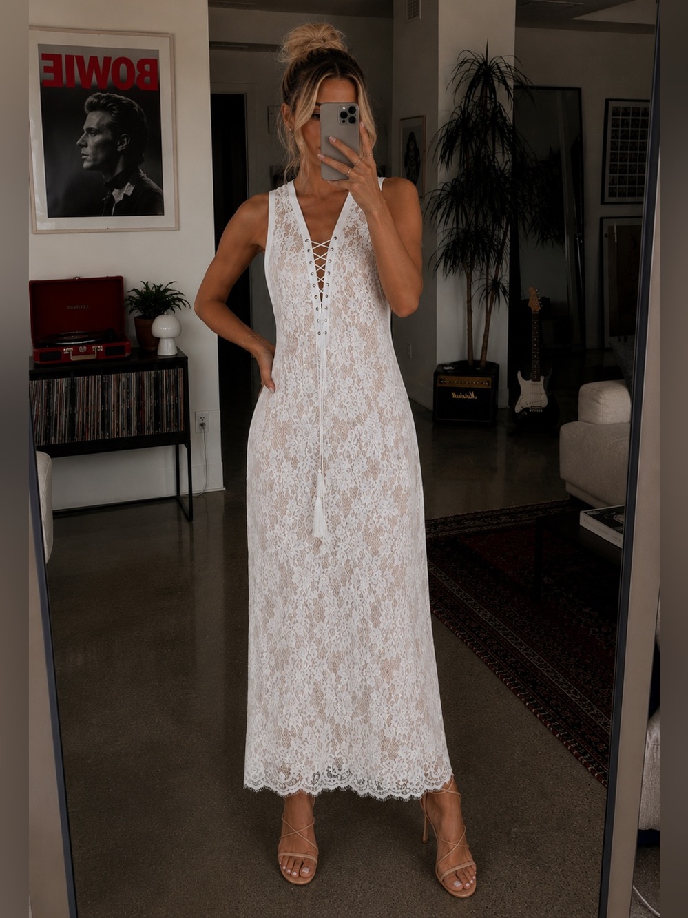 The Jetset Diaries Golden Rose White Lace Maxi Dress Womens Small New NWT